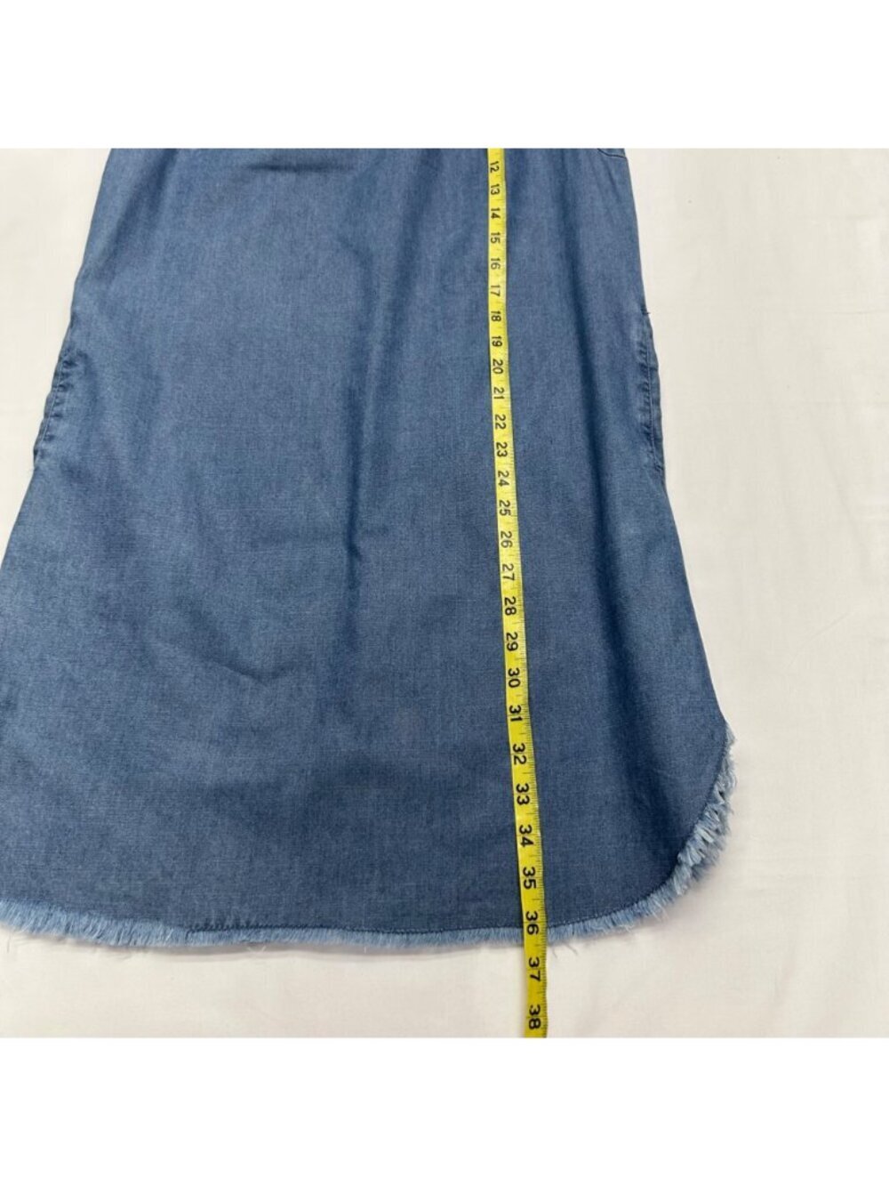 Who What Wear Womens Denim Frayed Hem Dress With Back Zip Closure Short Sleeves - Picture 10 of 15